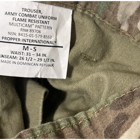 USGI Multicam Flame Resistant Army Combat Pants Trousers FRACU Size Medium Short - Picture 4 of 7